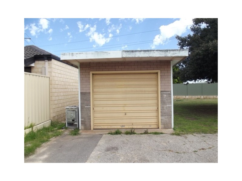 65 Loton Ave, Midland WA 6056