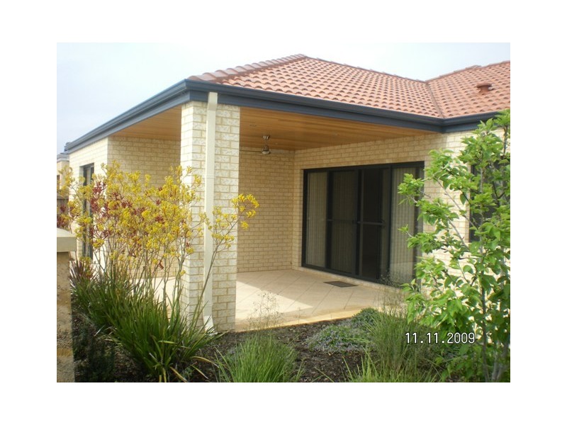 11 Sudley Lane, Ellenbrook WA 6069