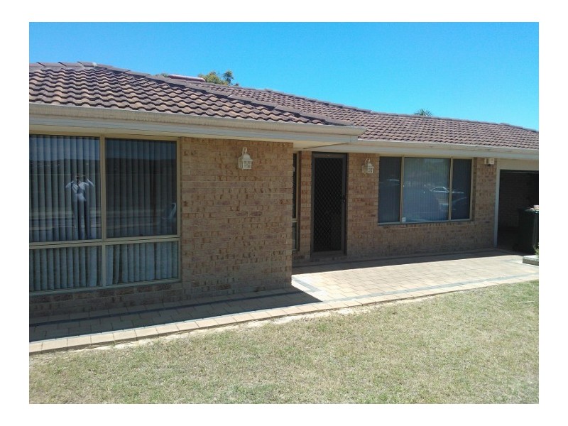 32 Patterson Dve, Middle Swan WA 6056