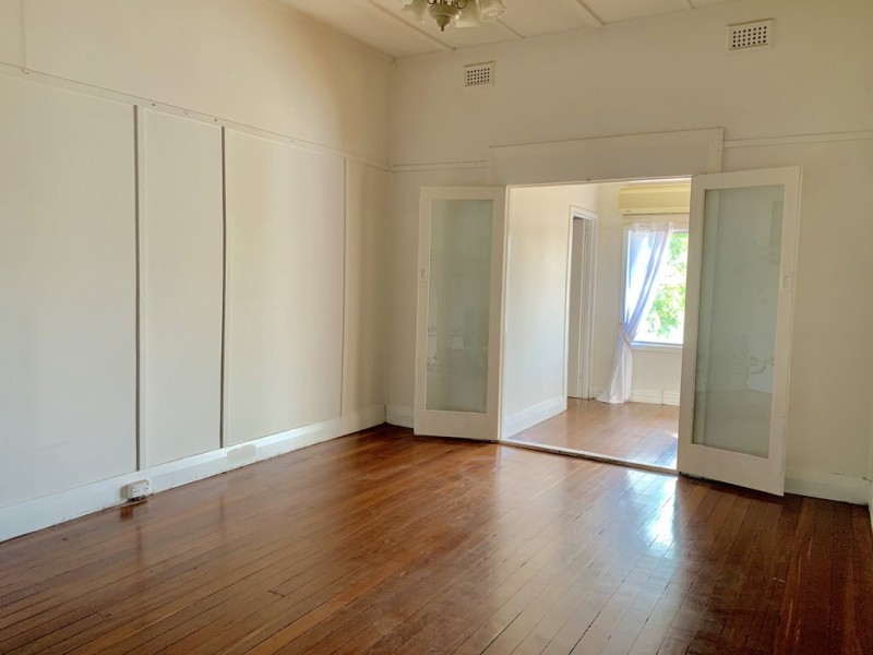 36 Marlboro Road, Swan View WA 6056