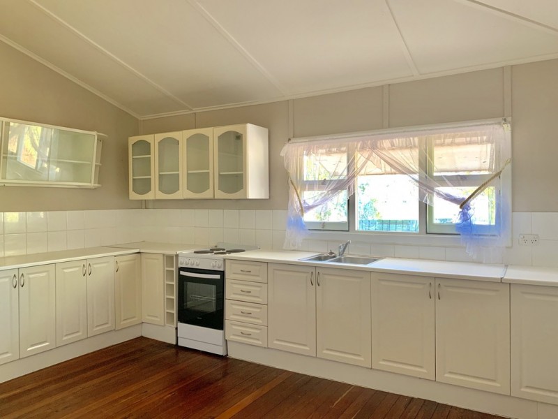 36 Marlboro Road, Swan View WA 6056