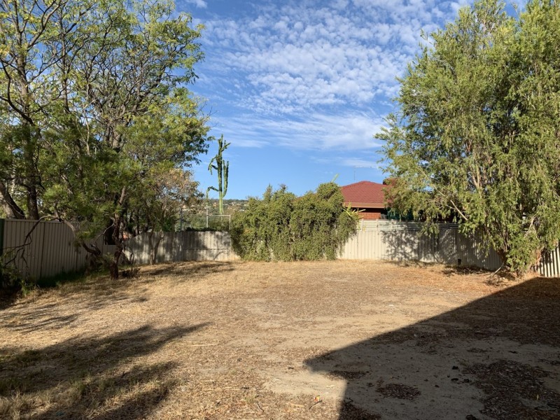 36 Marlboro Road, Swan View WA 6056