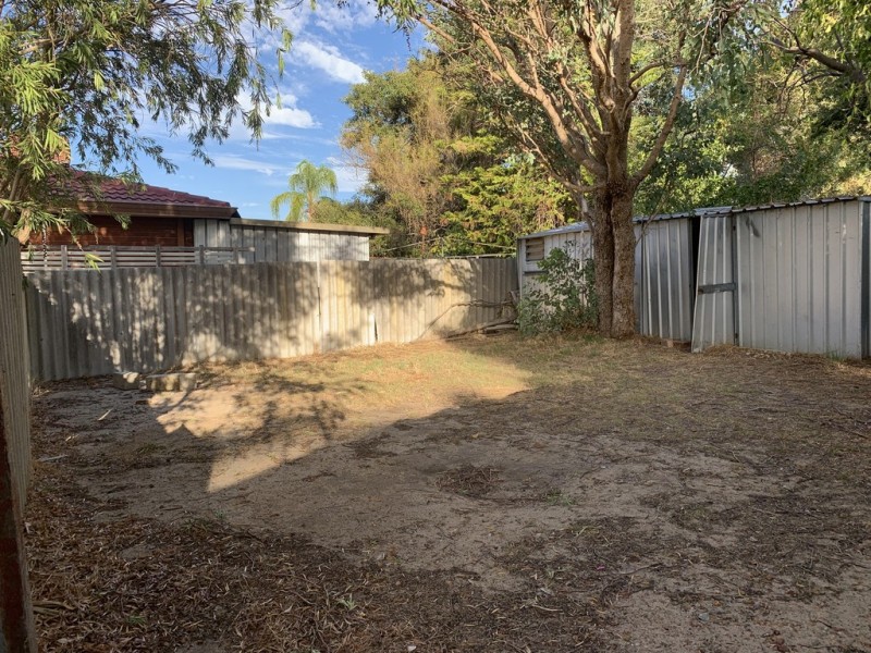 36 Marlboro Road, Swan View WA 6056