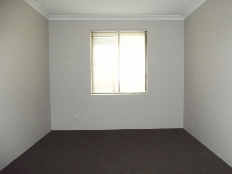 24 Pavilion Circle, The Vines WA 6069