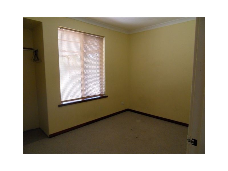 22 Roger Street, Midland WA 6056