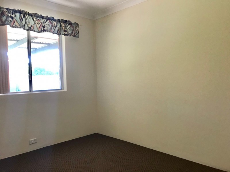 8 Markham Way, Swan View WA 6056