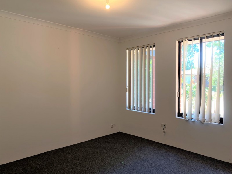 16 Hodges St, Middle Swan WA 6056