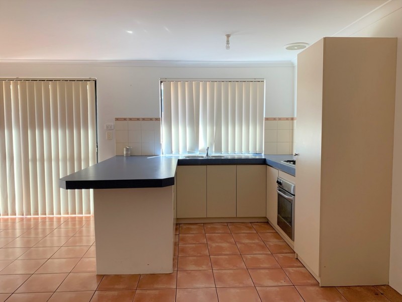 16 Hodges St, Middle Swan WA 6056