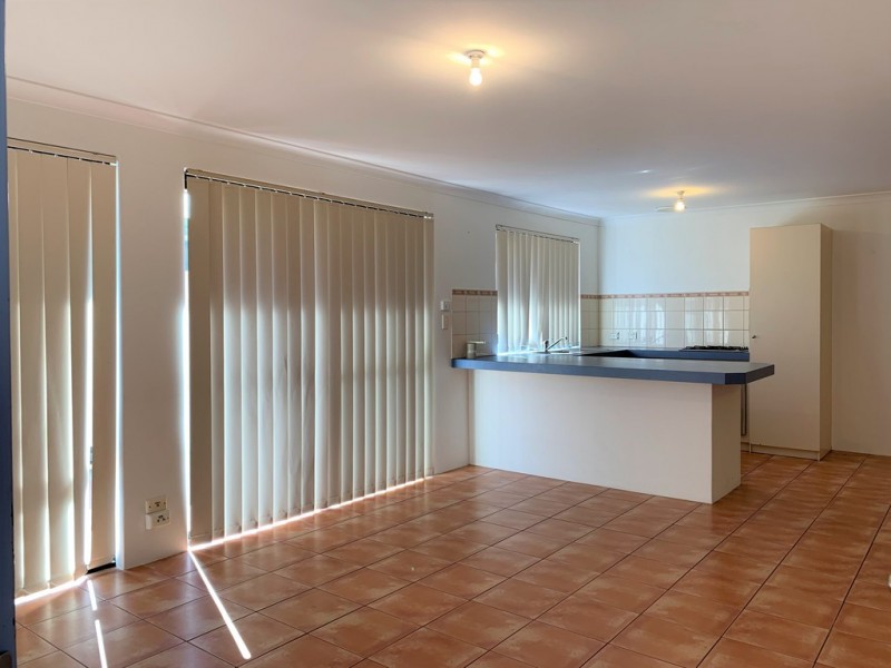 16 Hodges St, Middle Swan WA 6056