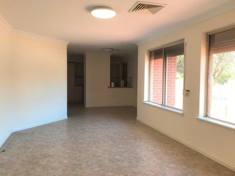 18B Templeman Place, Midland WA 6056