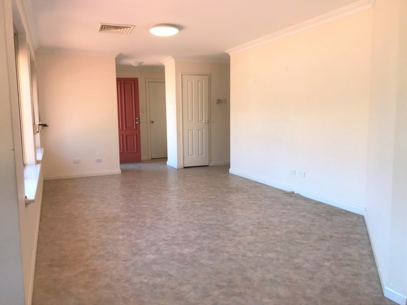 18B Templeman Place, Midland WA 6056