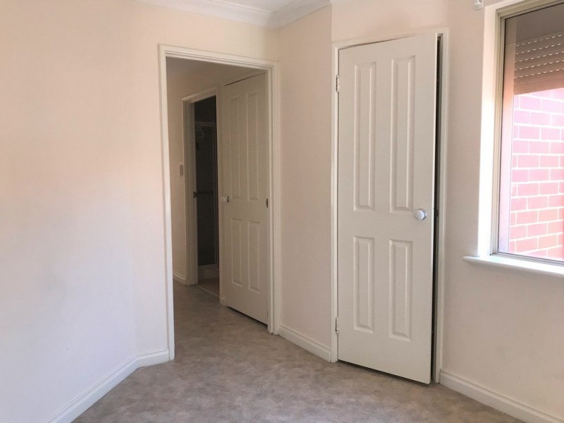 18B Templeman Place, Midland WA 6056