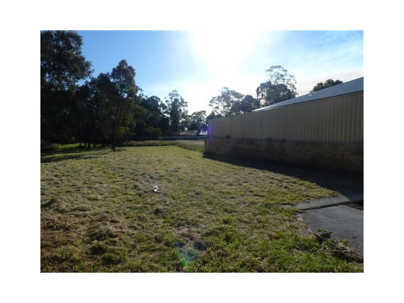 140 Horwood Road, Swan View WA 6056