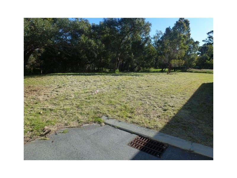 140 Horwood Road, Swan View WA 6056