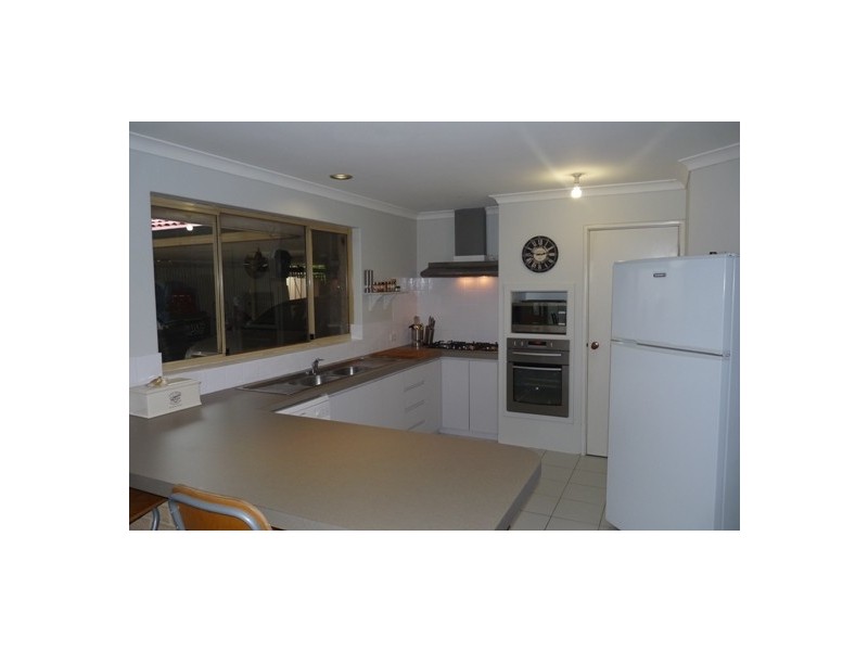 14 Lifford Way, Bellevue WA 6056