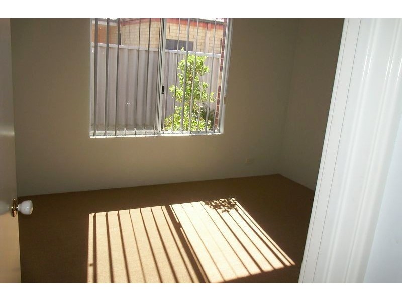 3/28 Holmesdale Rd, Woodbridge WA 6056
