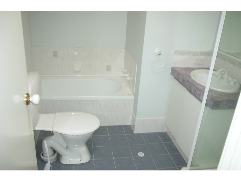 3/28 Holmesdale Rd, Woodbridge WA 6056