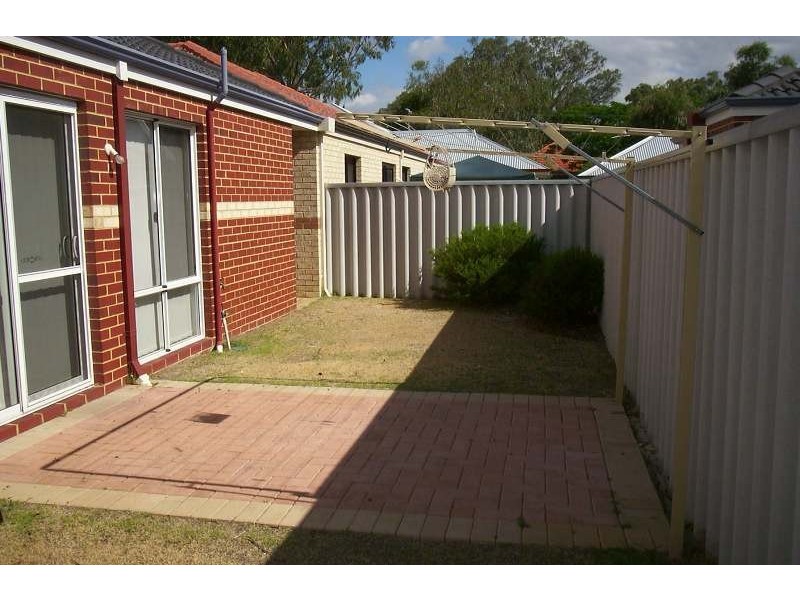 3/28 Holmesdale Rd, Woodbridge WA 6056