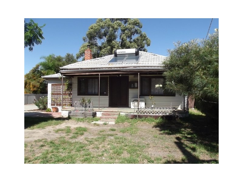 25 Spring Avenue, Midland WA 6056