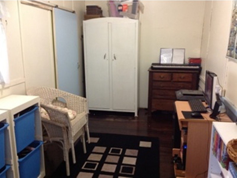 25 Spring Avenue, Midland WA 6056