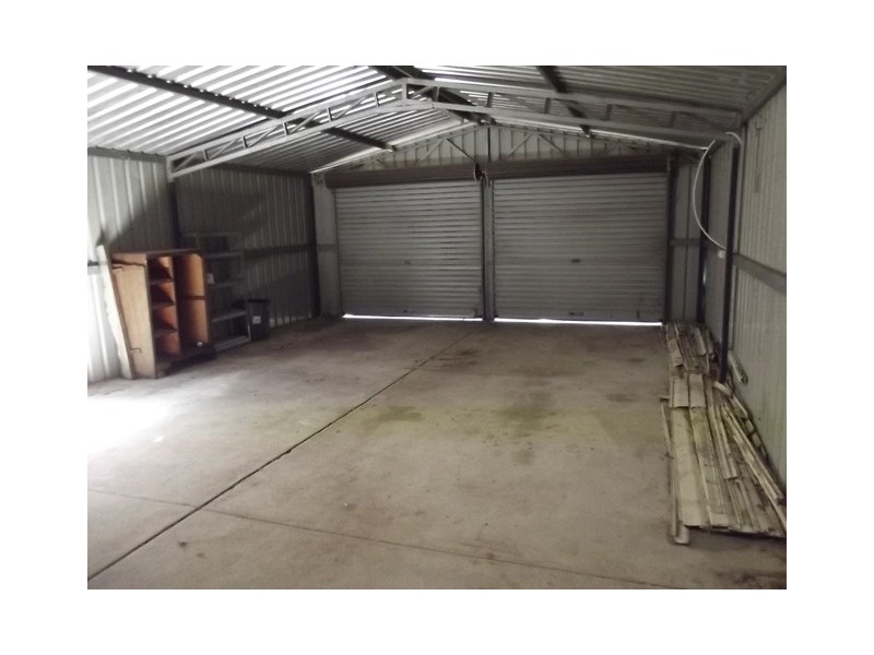 25 Spring Avenue, Midland WA 6056