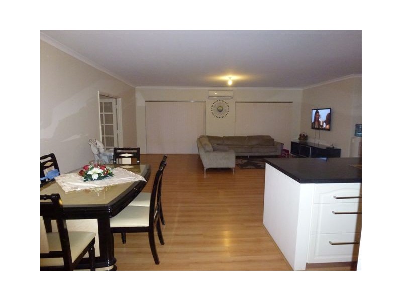 5 Reflections Road, Southern River WA 6110