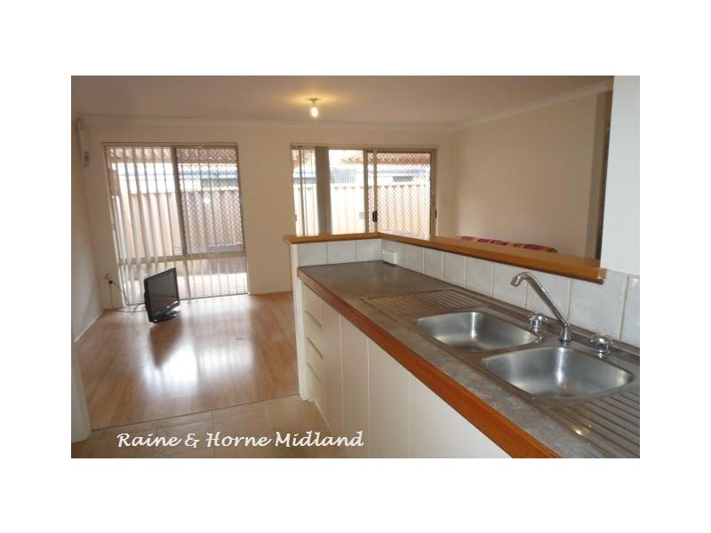 17 Drummore Elb, Stratton WA 6056