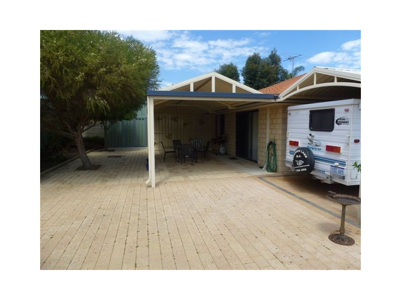 67 Pilbara Crescent, Jane Brook WA 6056