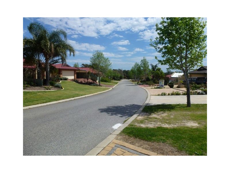 67 Pilbara Crescent, Jane Brook WA 6056