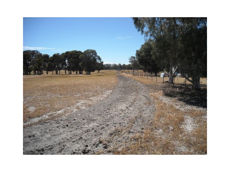 255 Sullivan Rd, Bambun WA 6503