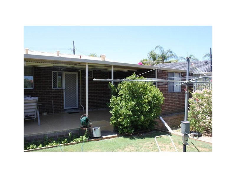 36 Ellesmere Road, Swan View WA 6056