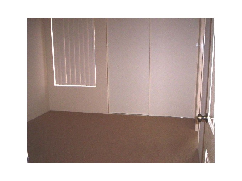 2/39 Ferguson Street, Midvale WA 6056