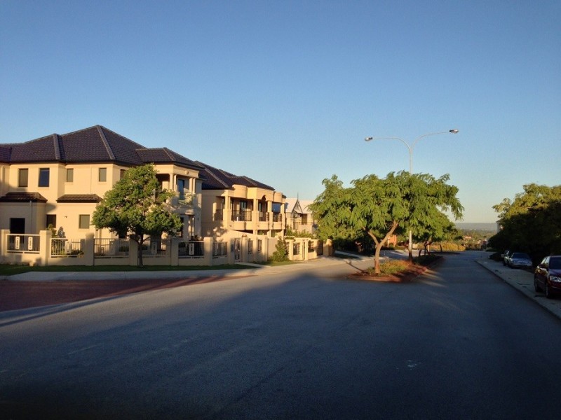 27 Cherrywood Avenue, Dianella WA 6059