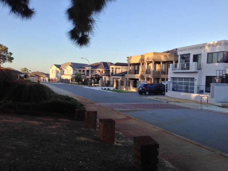 27 Cherrywood Avenue, Dianella WA 6059