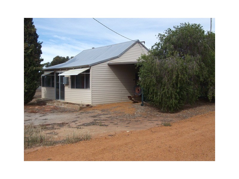 5 Margaret Street, Cunderdin WA 6407