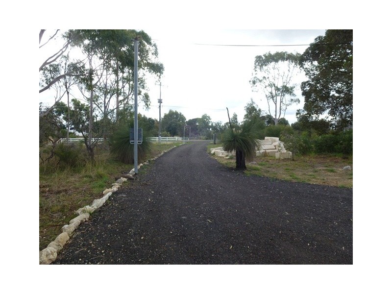 45 Hilltop Rise, Woodridge WA 6041