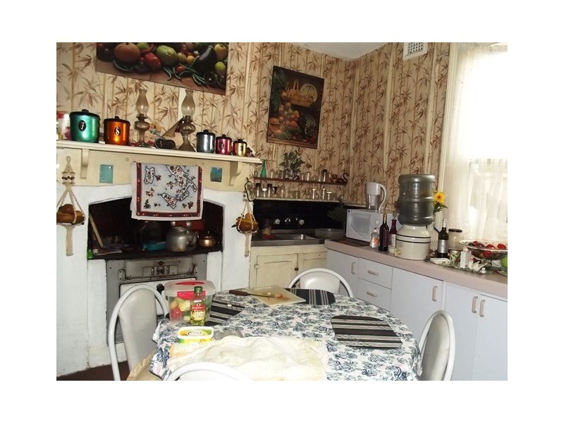 4 Cope Street, Midland WA 6056