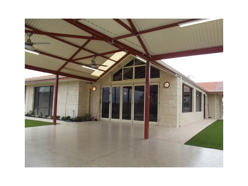 2931 West Swan Road, Caversham WA 6055