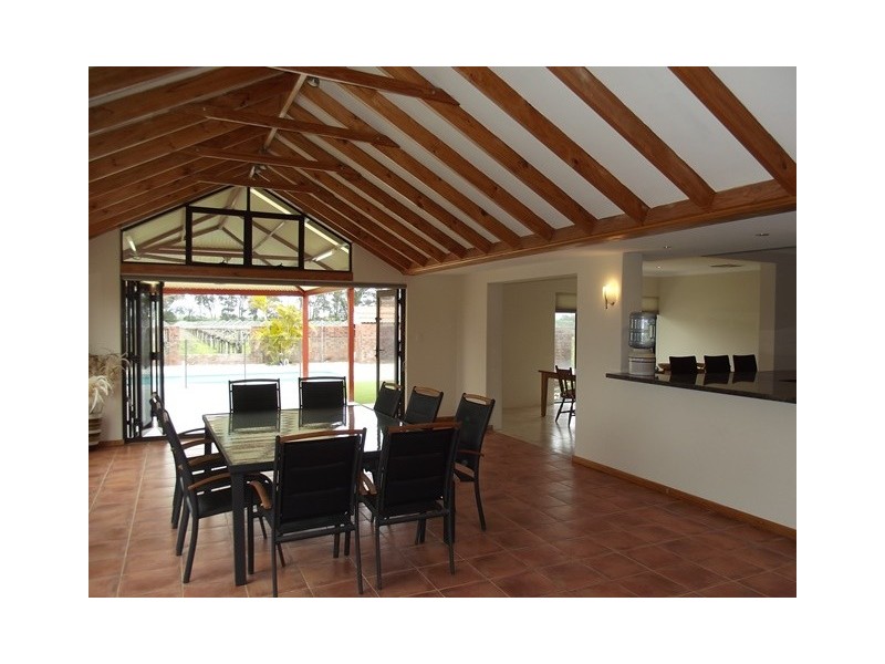 2931 West Swan Road, Caversham WA 6055