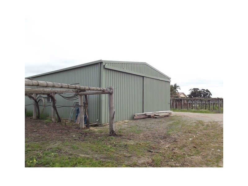 2931 West Swan Road, Caversham WA 6055