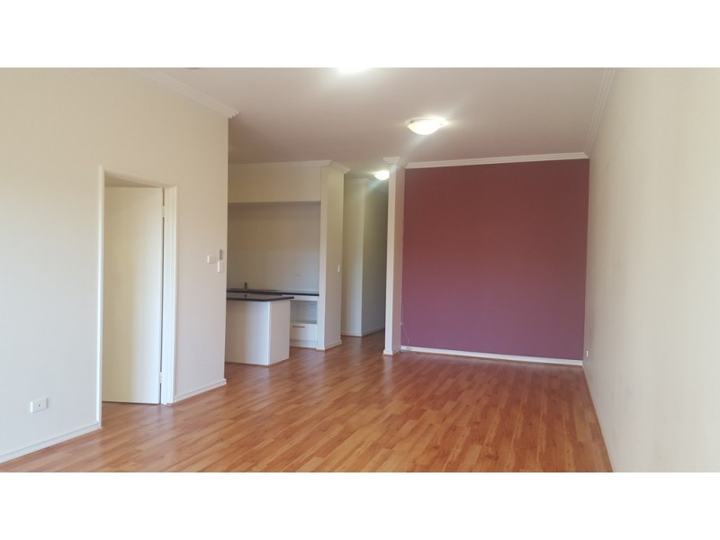 3/32 The Crescent, Midland WA 6056