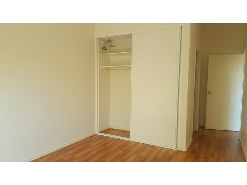 3/32 The Crescent, Midland WA 6056