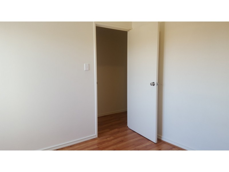 3/32 The Crescent, Midland WA 6056