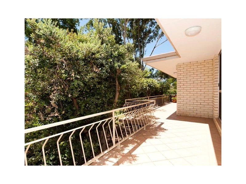 47 Bernley Drive, Viveash WA 6056