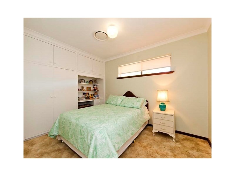 47 Bernley Drive, Viveash WA 6056