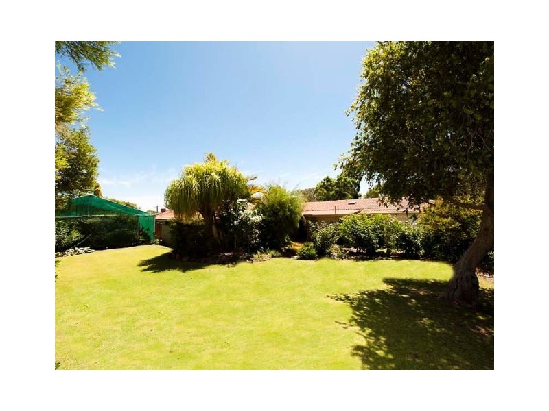 47 Bernley Drive, Viveash WA 6056
