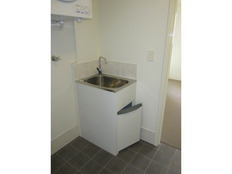 13/13 Spring Ave, Midland WA 6056