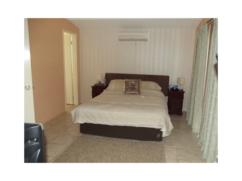 29 Millstream Grove, Ellenbrook WA 6069