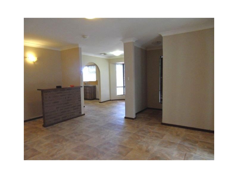 3 Dagenham Crescent, Midvale WA 6056