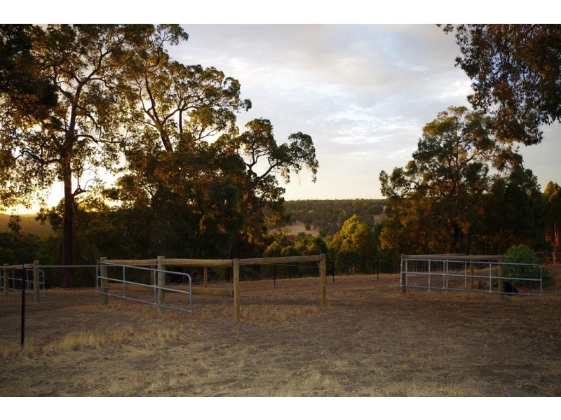 730 Reserve Road, Gidgegannup WA 6083